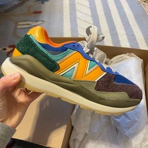 New Balance 5740 in marigold, NWT